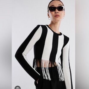 NWT XXS - BCBG MAXAZRIA NICO FRINGE CROP TOP